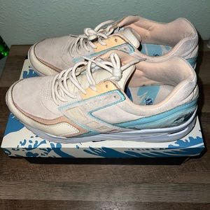 Pink dolphin collab brooks
